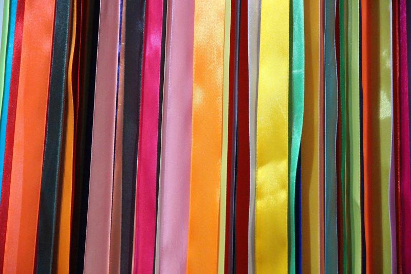 Como escolher o melhor fabricante de ribbon para suas necessidades